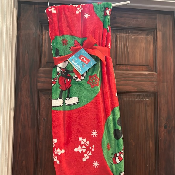 Mickey Christmas blanket - Picture 1 of 3